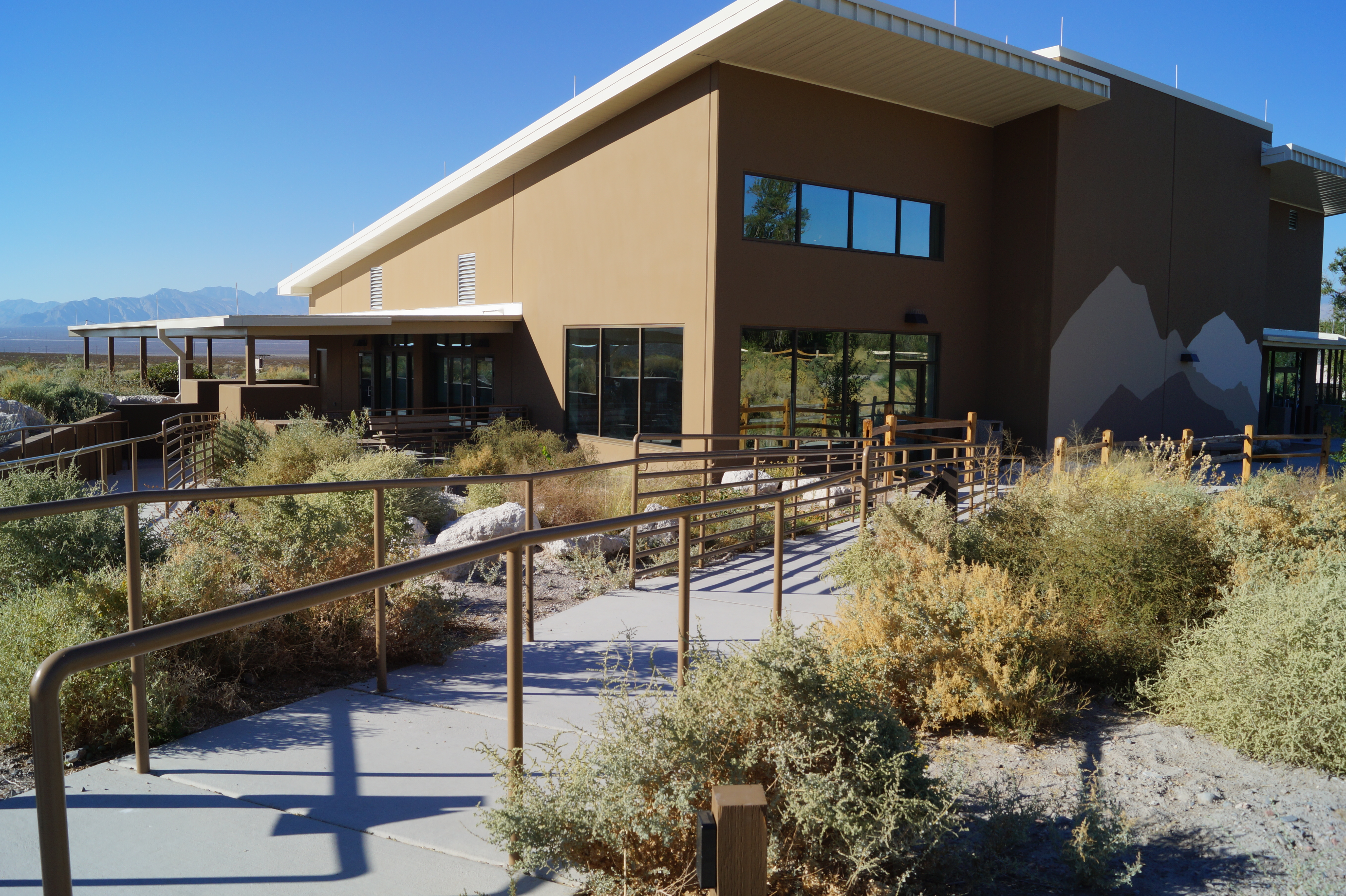 corncreek visitor center | southwickla