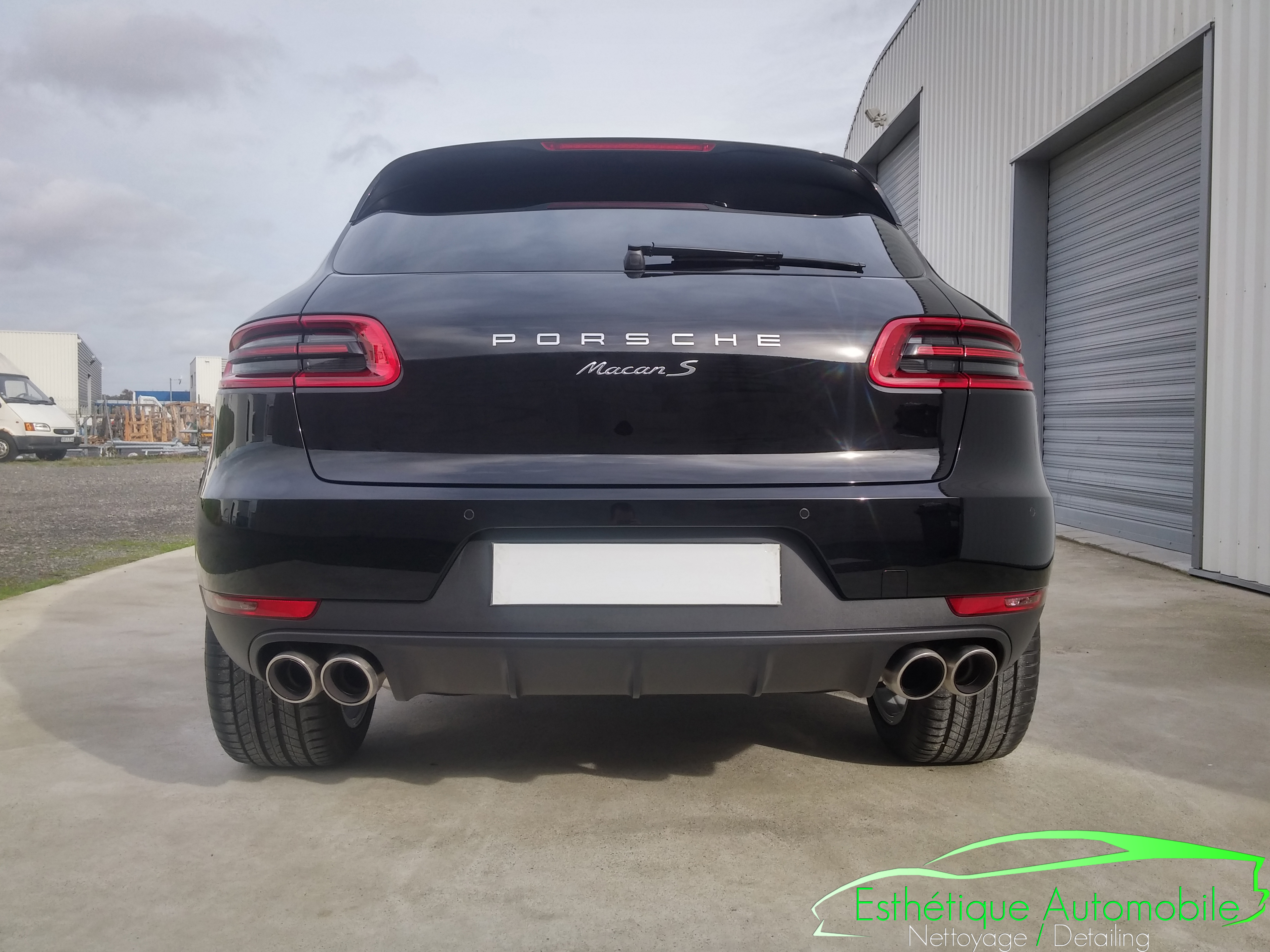 Porsche Macan S