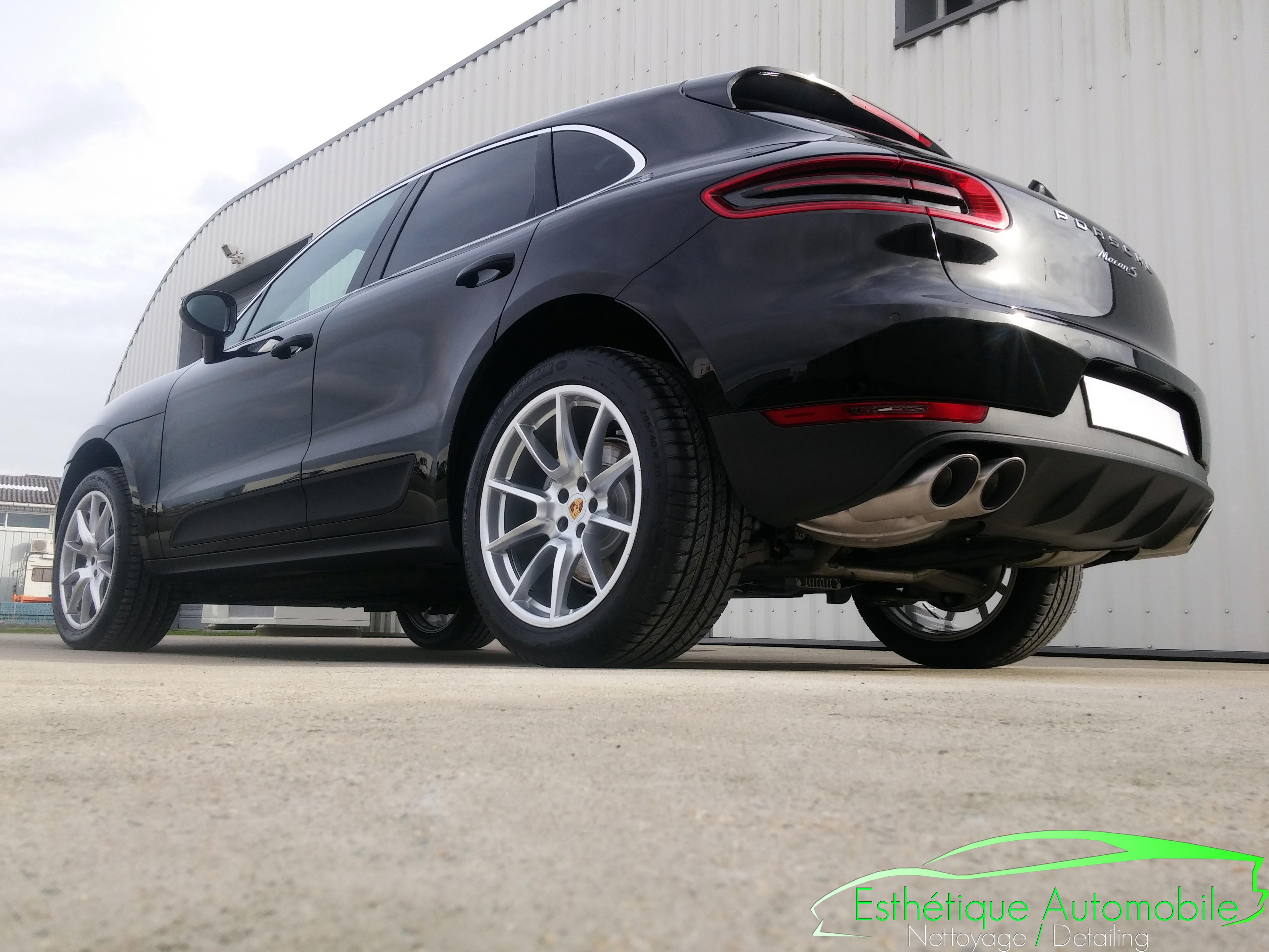Porsche Macan S