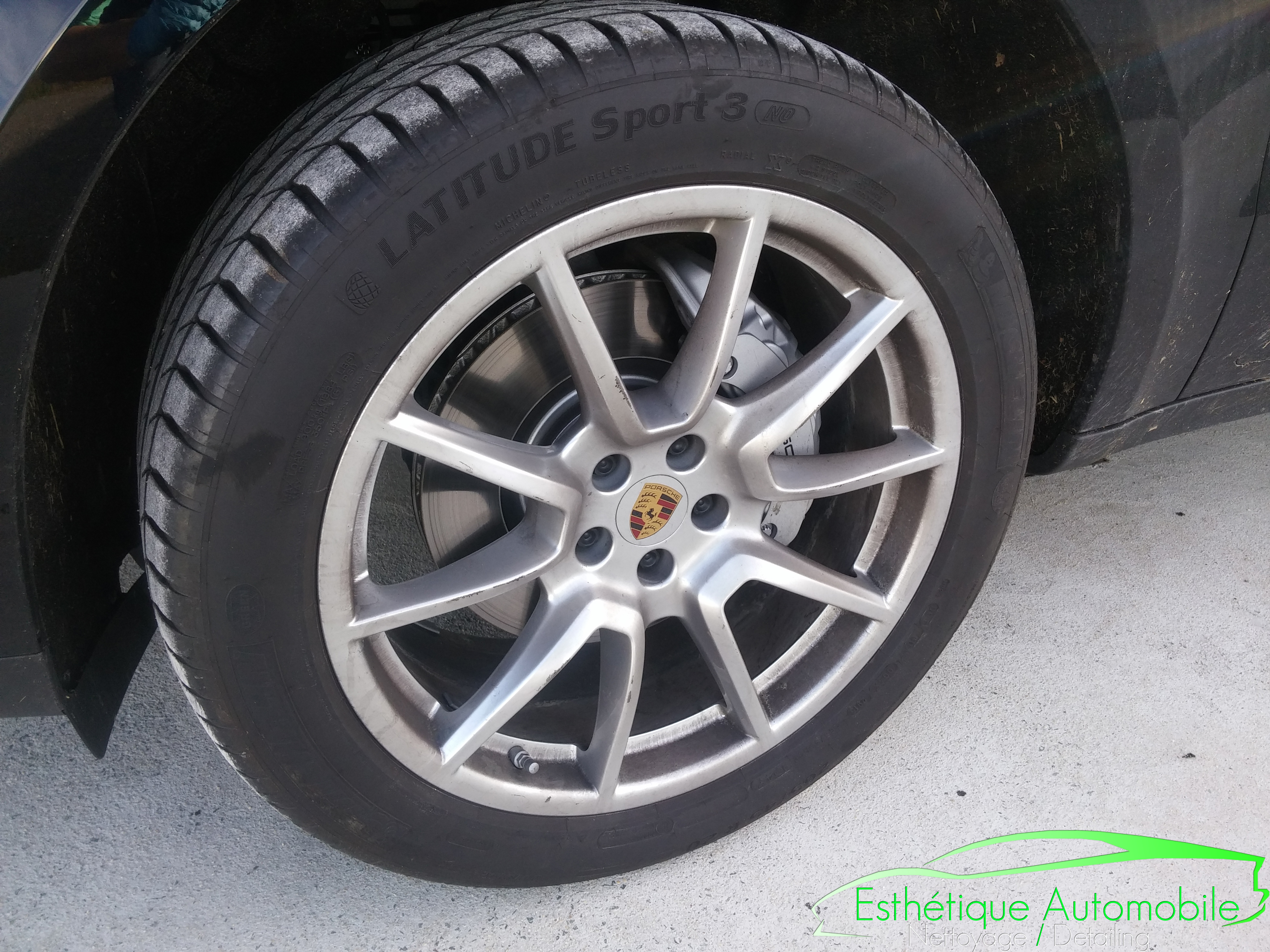 Porsche Macan S