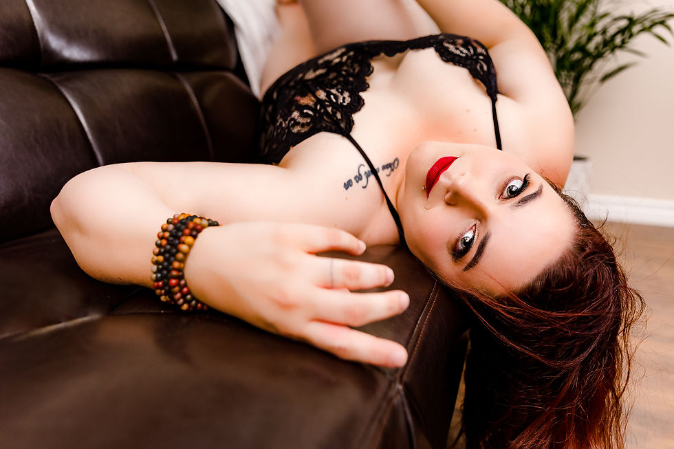21-06-19 Laury-4
