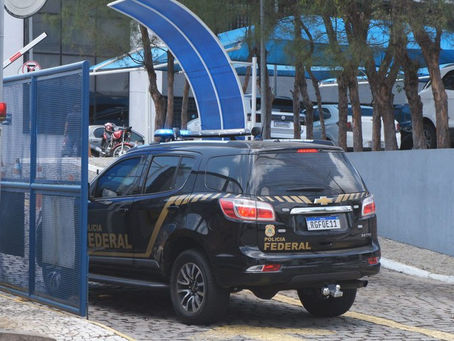 PF prende mulher suspeita de usar documento falso para tentativa de alistamento eleitoral