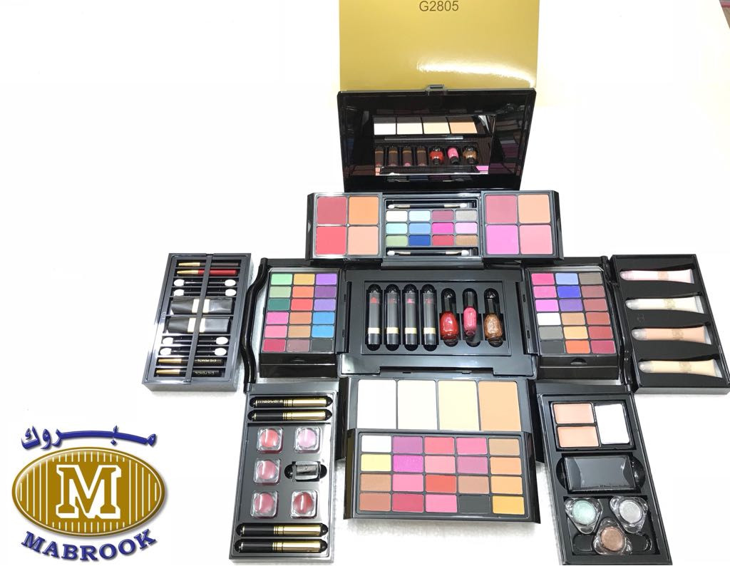 Makeup Gift Set Cosmetics Kuwait Mabrook Makeup