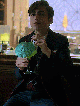 tumblr_po6sd5gdCF1y7ovxuo1_400.gif