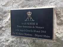 Visite de S.A.S. le Prince Albert II de Monaco à Crest