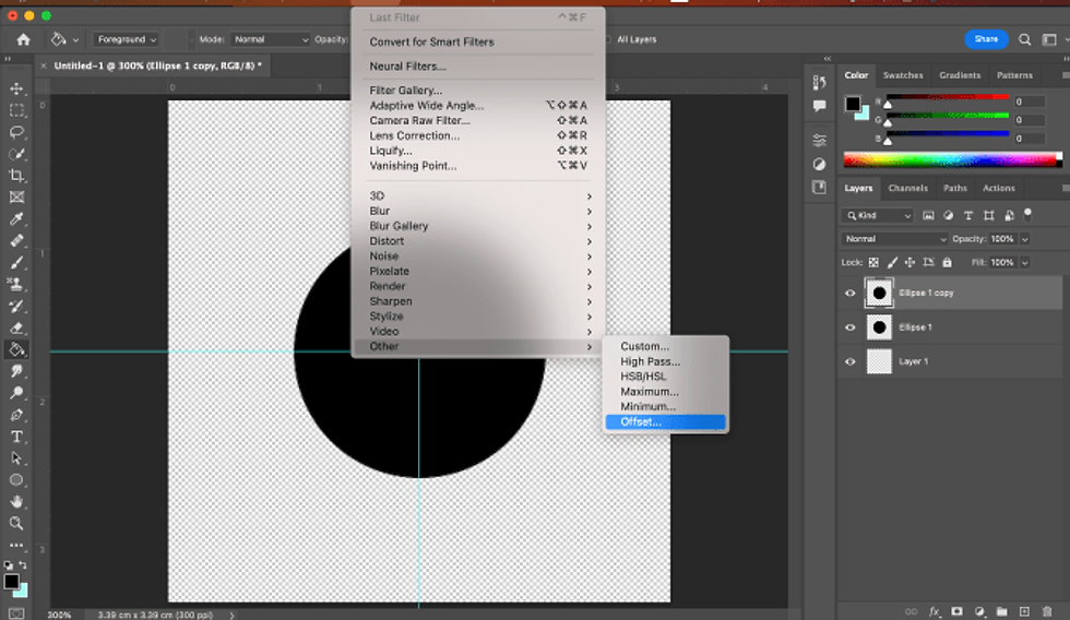 Filter>other>offset with a duplicated layer