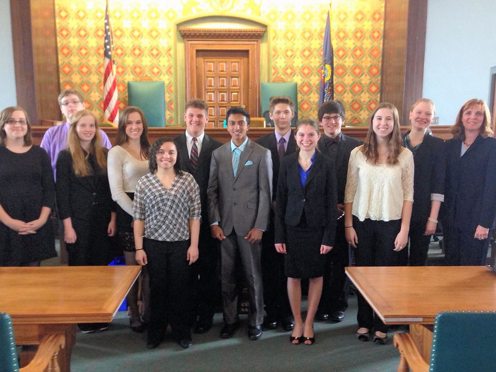 2015-16 Mock Trial Team