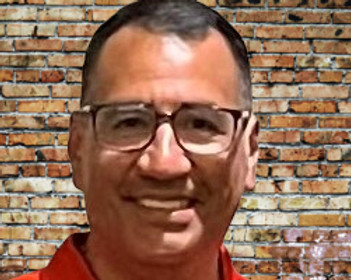 Victor Moreno_edited.jpg