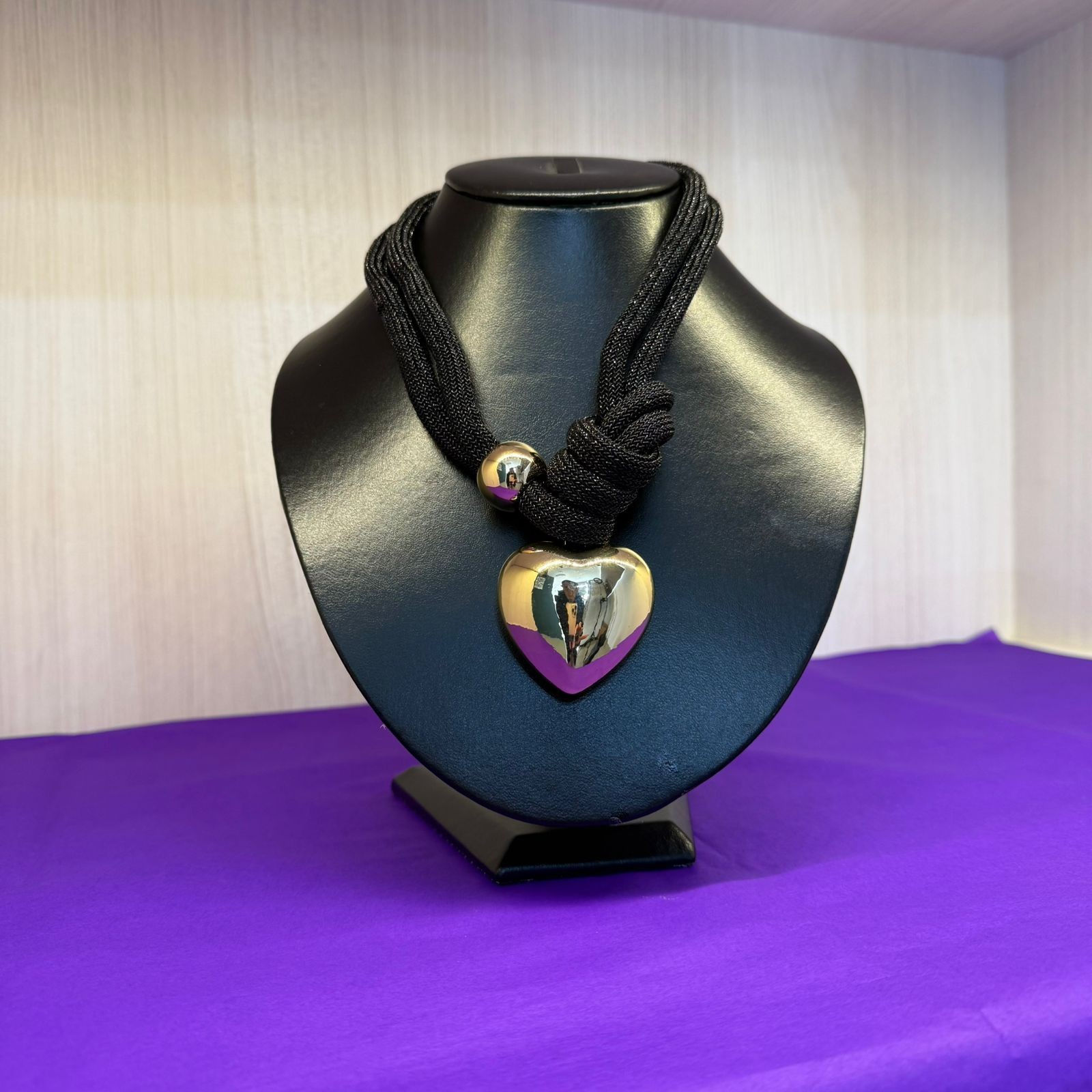 Collar Corazón Nudo