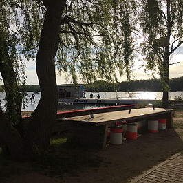 "Lange Tünn", Tisch, Sonnenralle