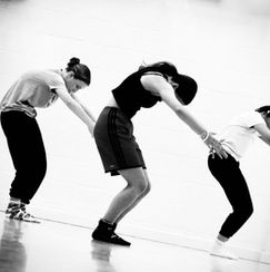 Youth Dance Training at Hot House Dance. Contemporary Dance technique class.