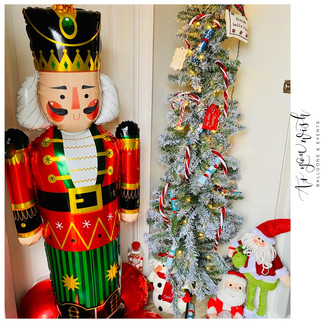 5ft Nutcrackers