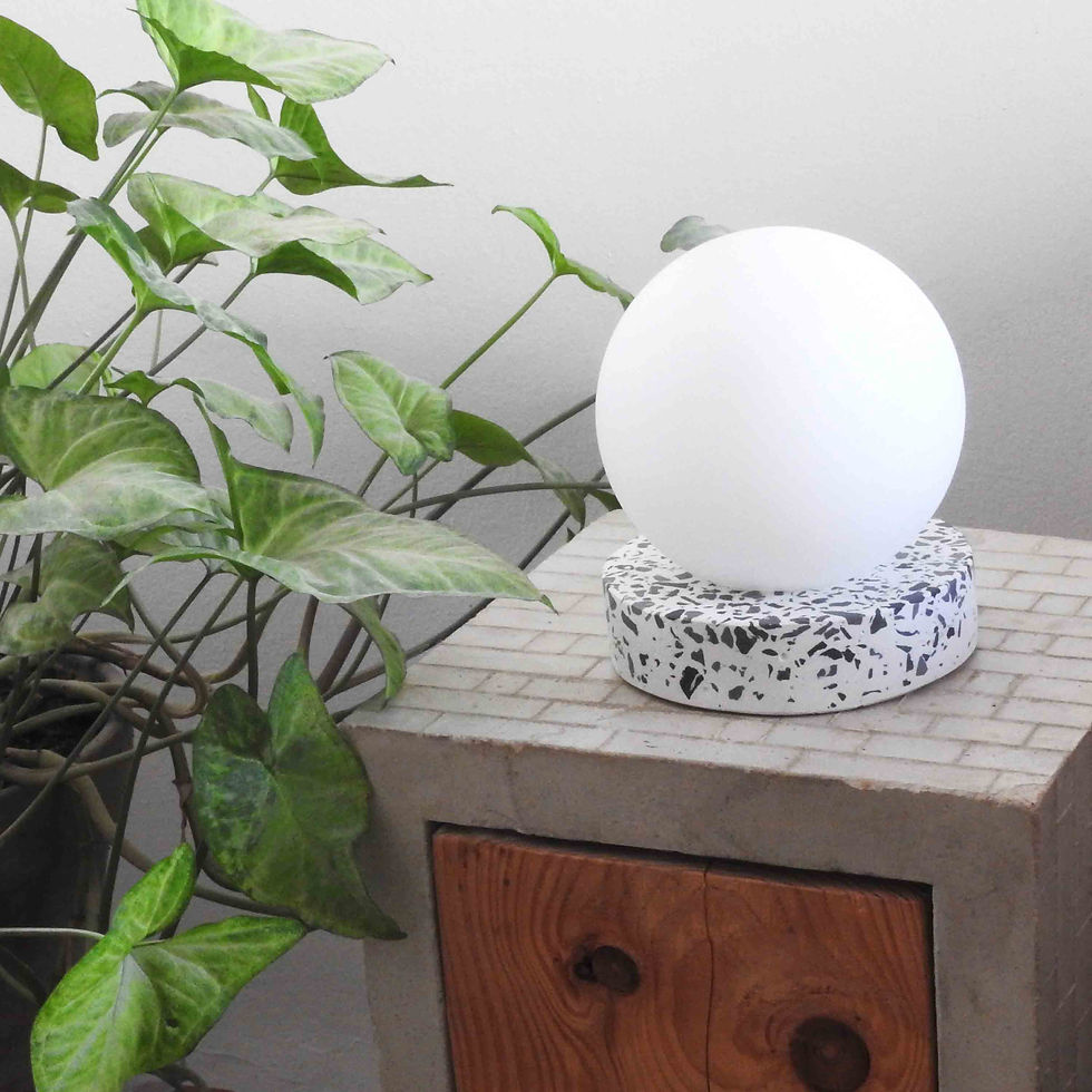 תמונה ממוזערת: Wall T Table