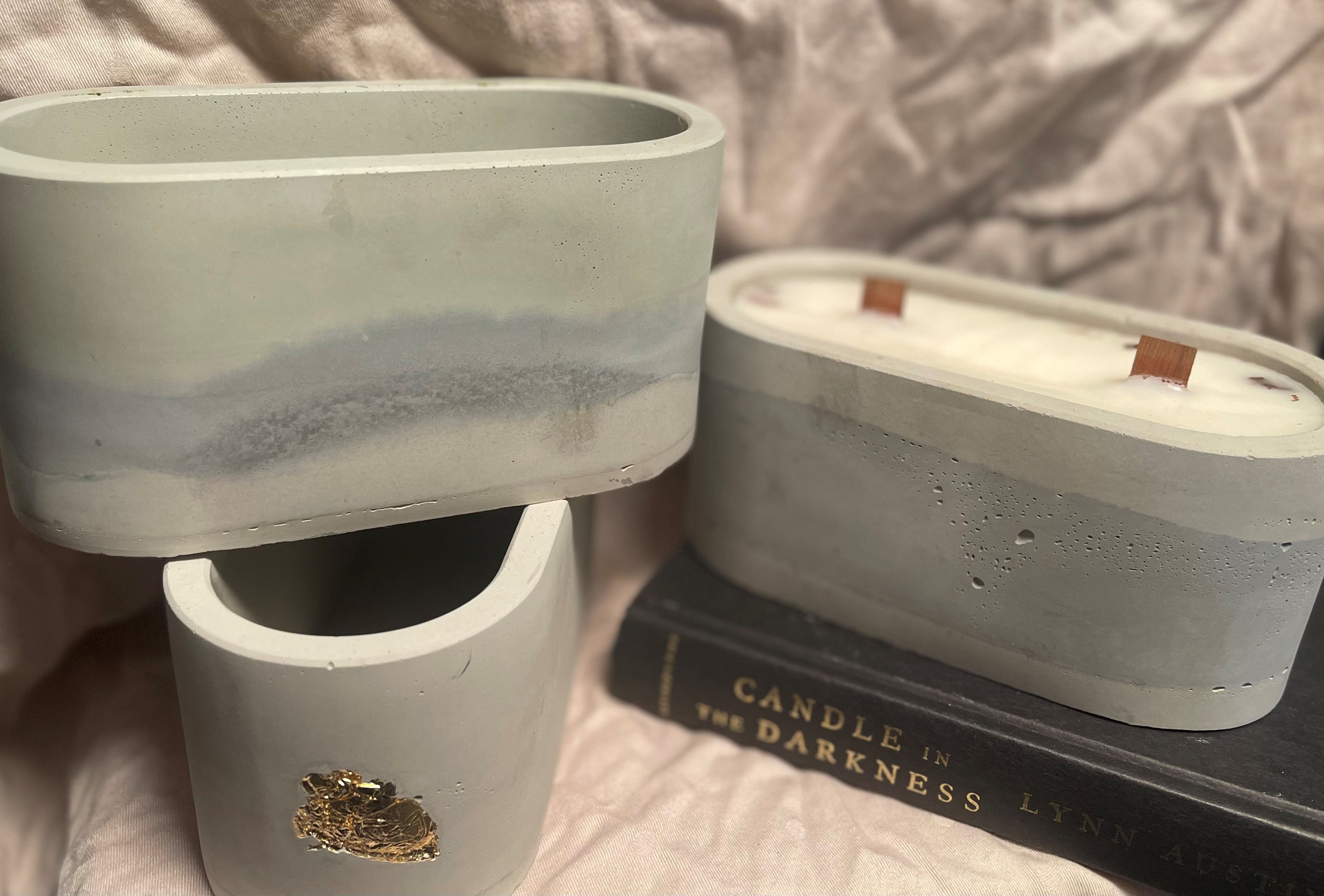 Oval Concrete Candle — 14 oz