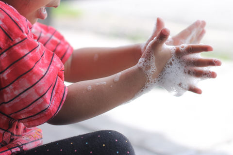 hand-cleansers-gentle-moisturizing-extra-cleansing-working-hands-ambixlabs