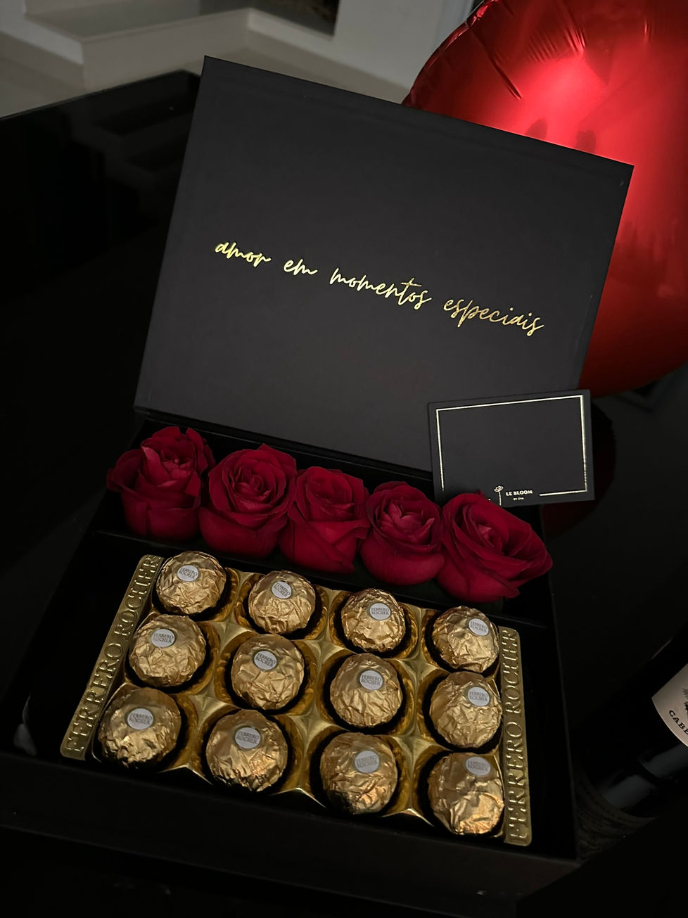 Box Fall In Love - Preto P | Rosas Vermelhas