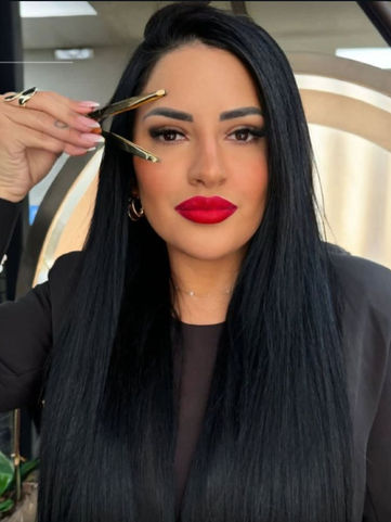 Manager & Brow Artist
