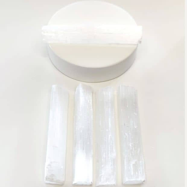 Pedras Bastão de Selenita Branca 14g a 16g cristal natural limpeza
