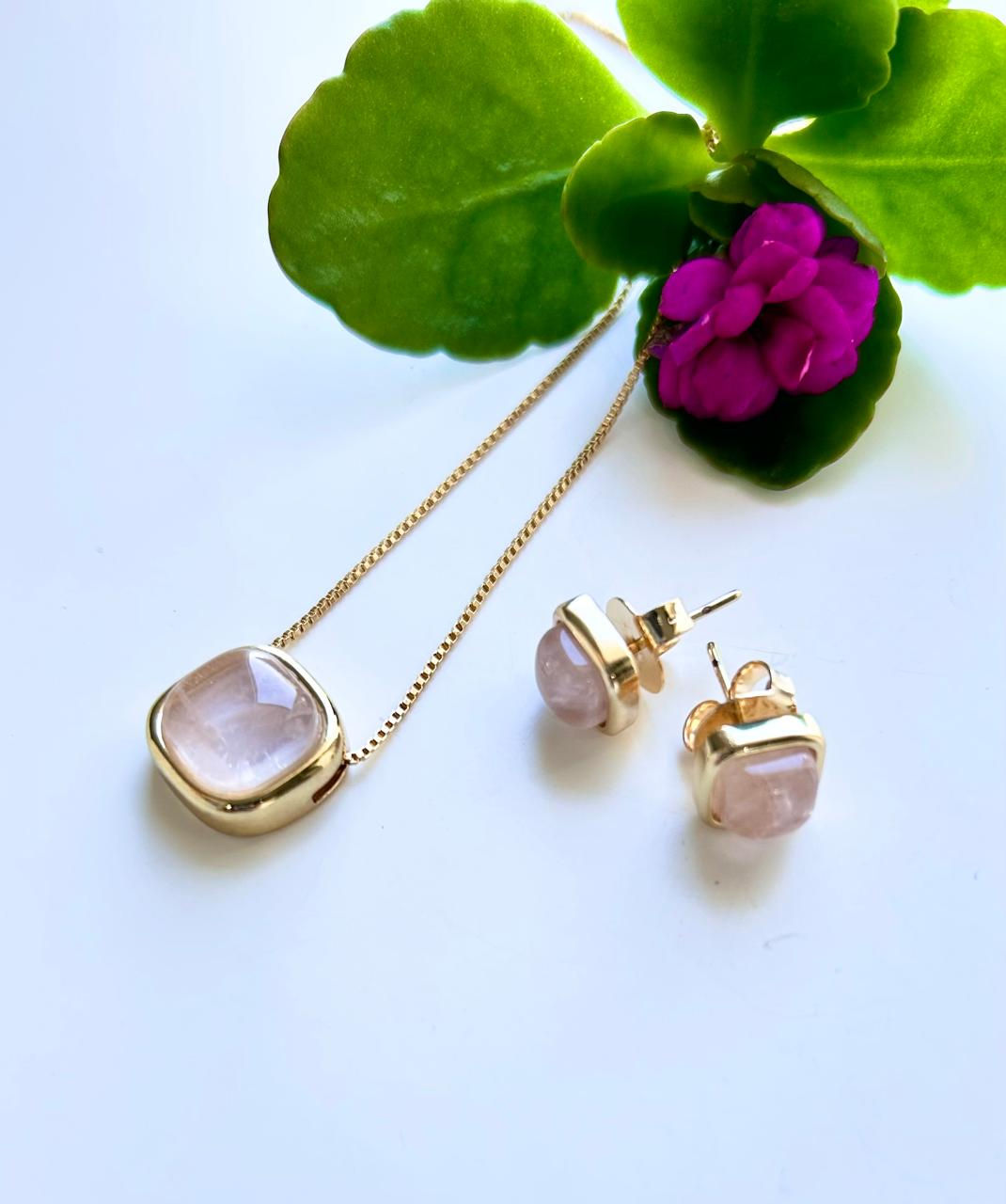 Conjunto Quartzo Rosa Possebon