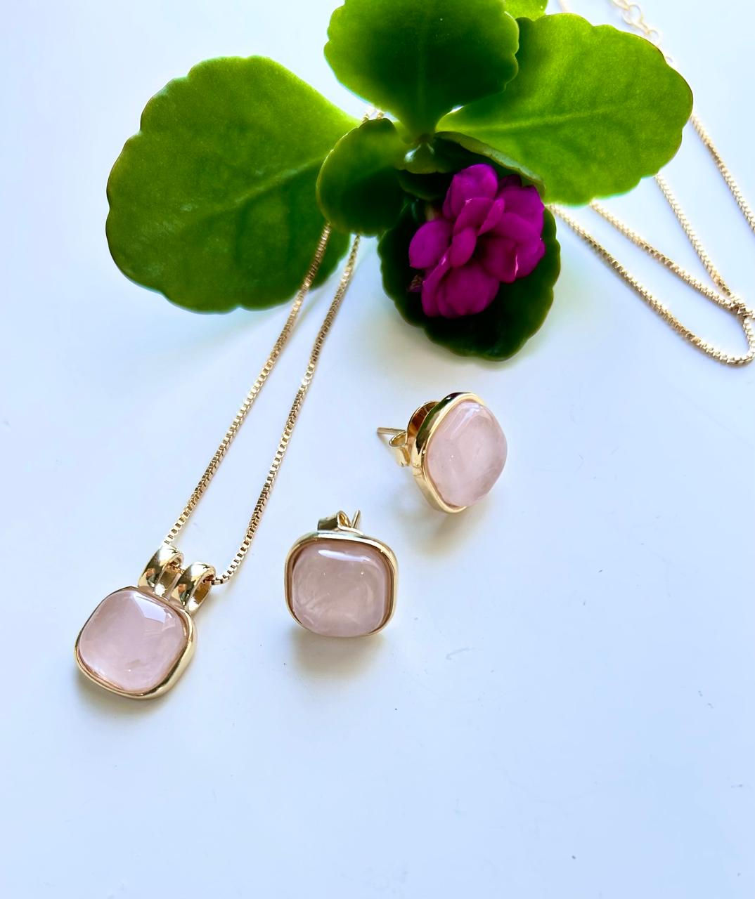 Conjunto Quartzo Rosa Possebon