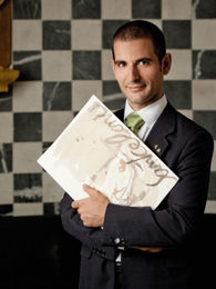 IMPRESCINDIBLE JEFE DE SALA