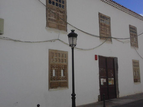 CASA DE LOS LEONES