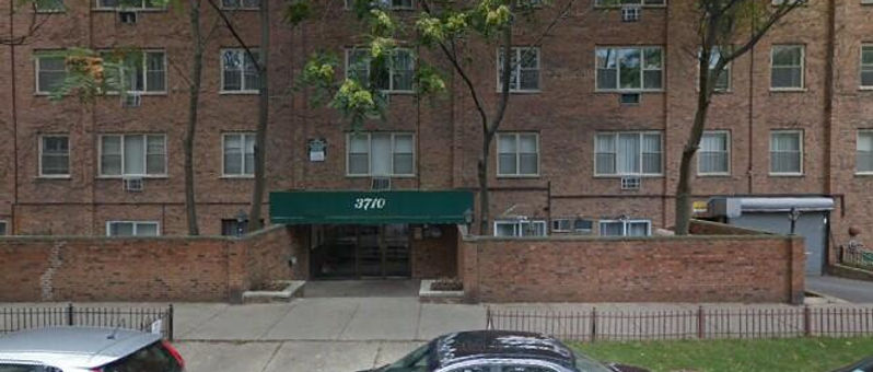 3710 N. Pine Grove.jpeg