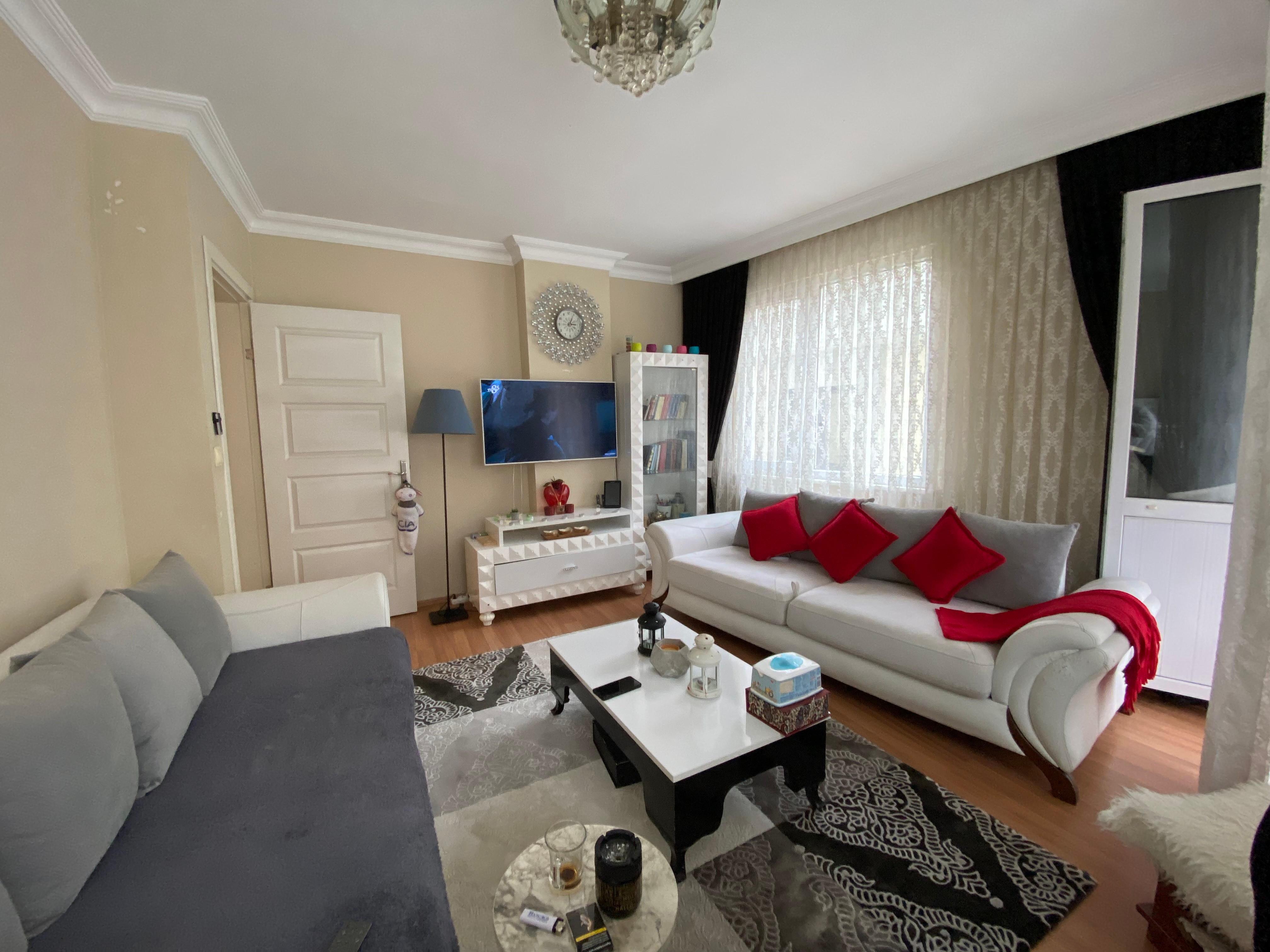 ÇEKMEKÖY MERKEZDE DAİRE