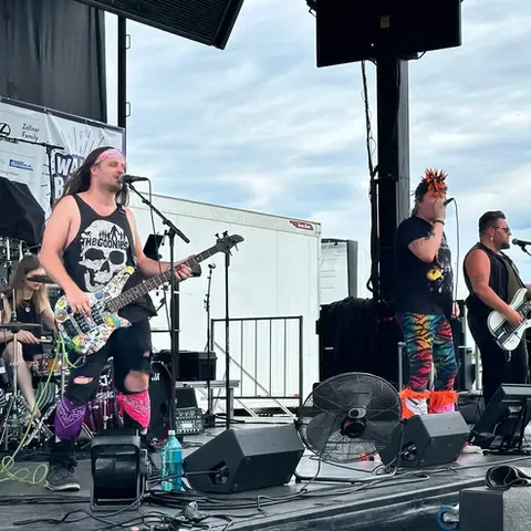 The Breakfast Club 80s tribute band performing on stage at WaunaBoom