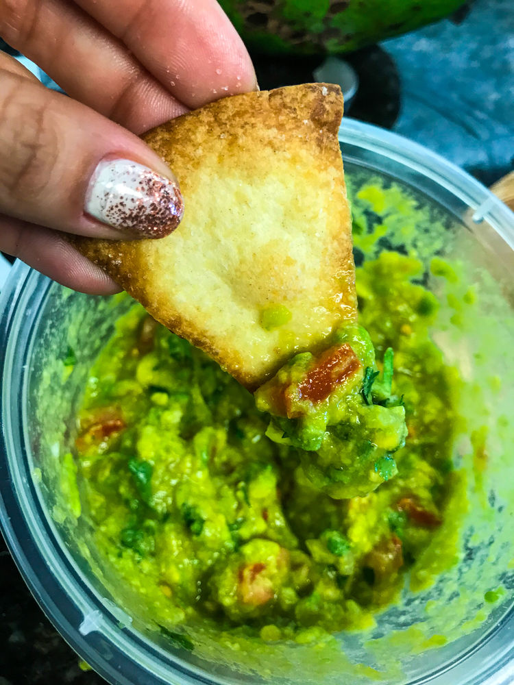 Rocco's Tacos Style Guacamole Recipe Easy and quick to make