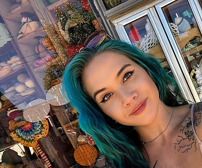 Ashley Website_edited.jpg