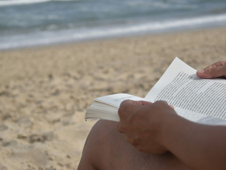 Books with Big Summer Vibes: Sunshine, Adventure, and Romance
