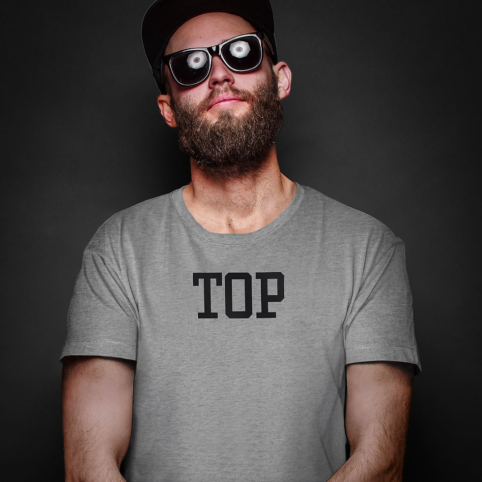 Miniaturbild: TOP / T-SHIRT