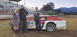 Race 4- S. Mod Trophy Dash Winner