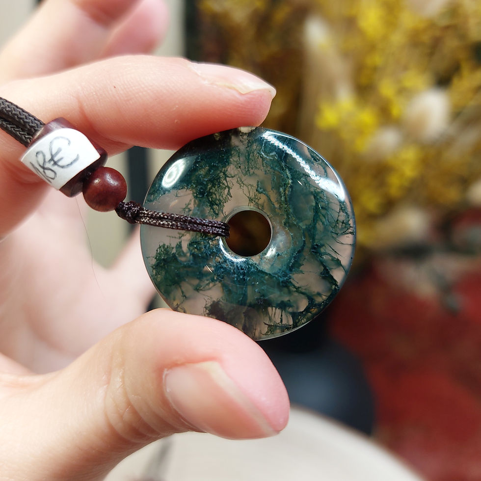 Miniature : Pendentifs d'agate mousse