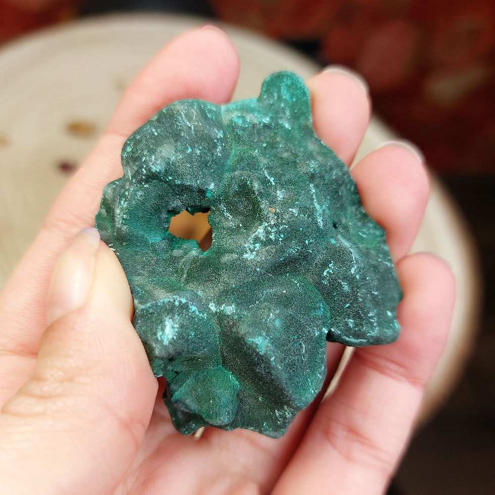 Miniature : Pierre brute de Malachite velours - A - 5 x 5,6cm