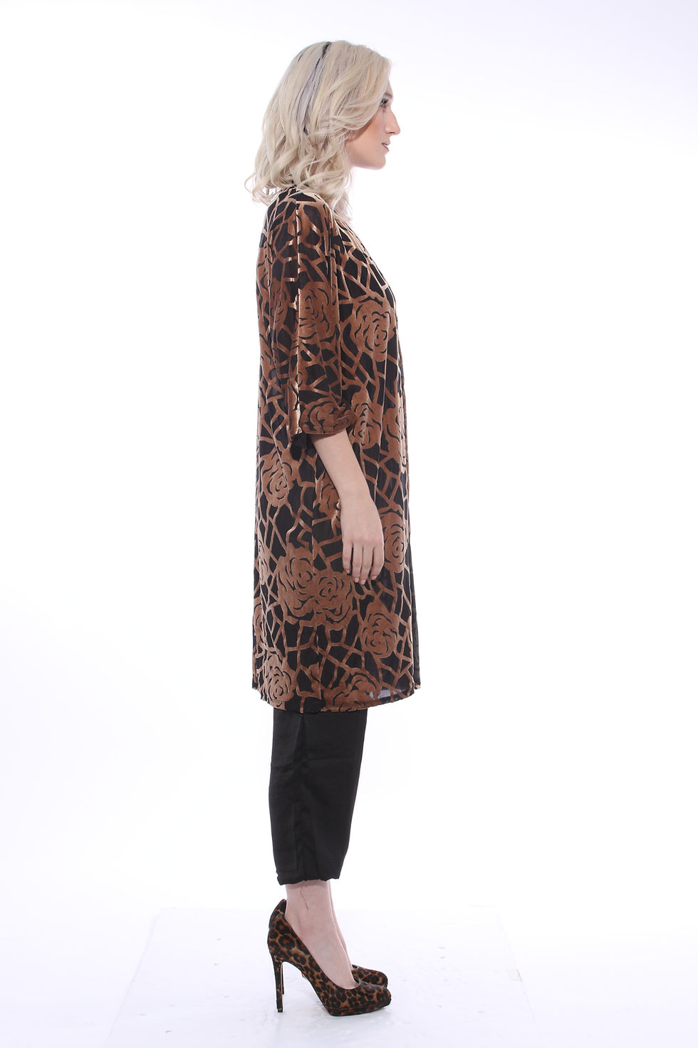 Thumbnail: Velvet Rose Kimono