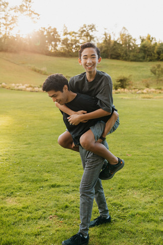 Kid playing in Merian Gärten