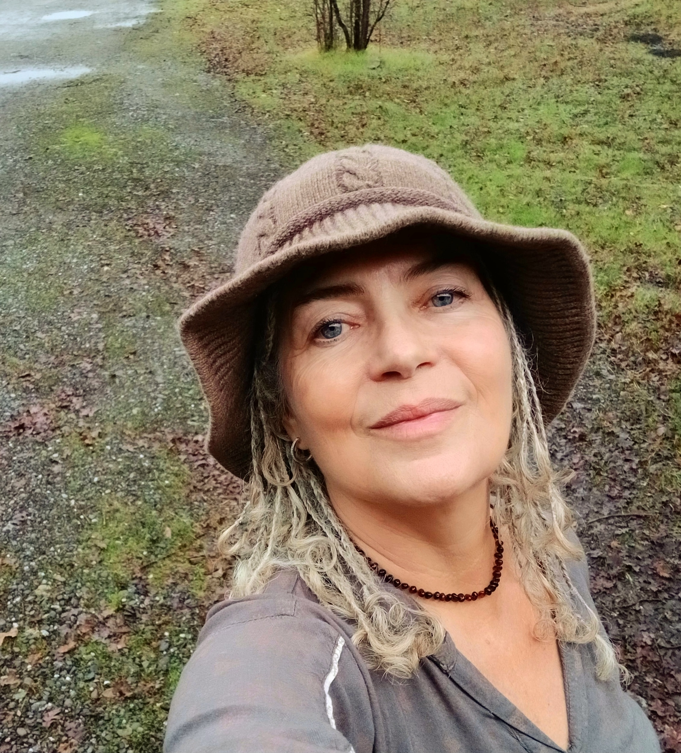 תמונת הסופר/ת: carmel's point of view 