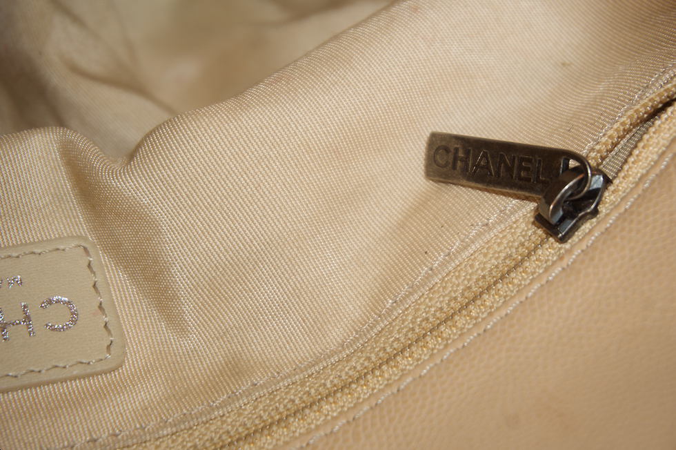 Thumbnail: Chanel Urban Delight Chain Tote bag