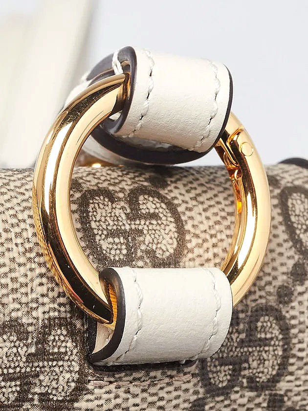 Thumbnail: Gucci Beige/Ebony Gg Supreme Canvas 1955 Horsebit Airpods Case On Strap