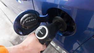 ディーゼル車にはディーゼル車用のエンジンオイルを!