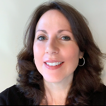 Denise Photo 2.png