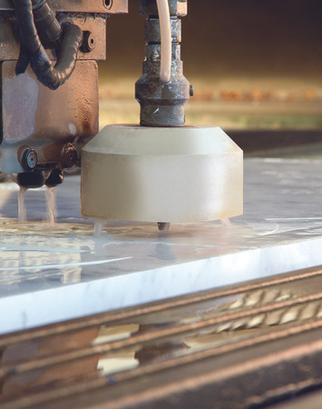 Servizio taglio waterjet online
