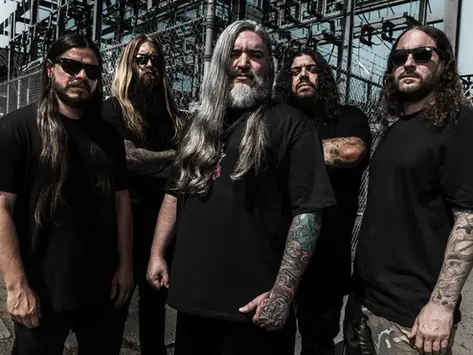Suicide Silence Yeni Albümü "Graceless"ı Duyurdu ve Albümle Aynı Adı Taşıyan Çıkış Parçasını Yayınladı
