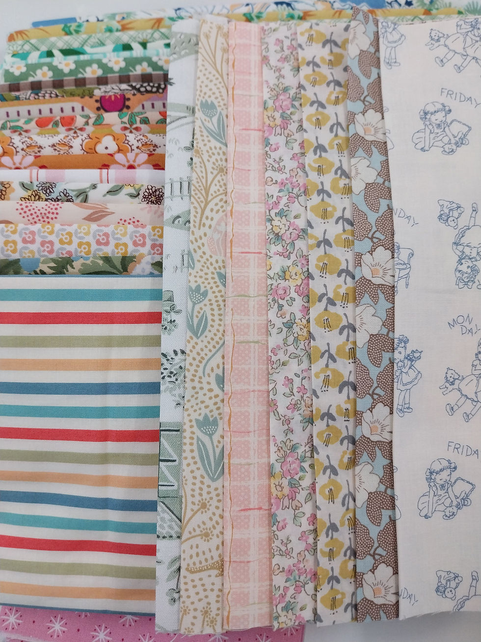 Thumbnail: Tussie Mussie Quilt Kit (starter pack)