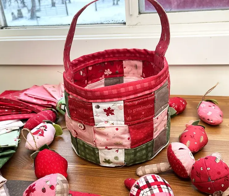 Little Red's Basket Pattern - Jennifer Long