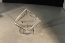 Troféu em acrílico personalizado