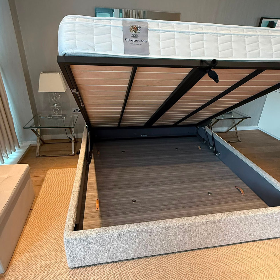 Thumbnail: CAMERICH EDEN BED 180x200cm with Mattress, in good condition. 