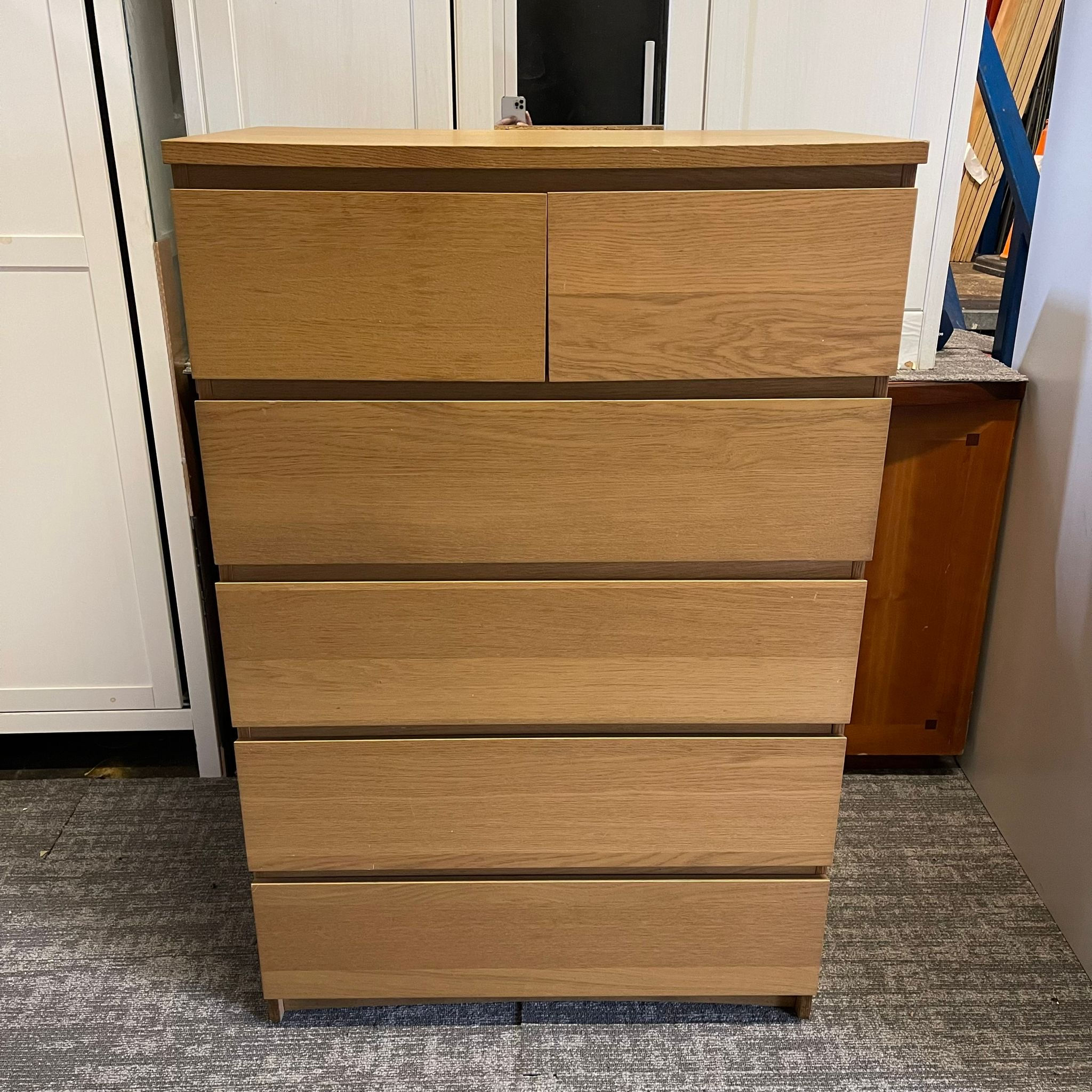 IKEA MALM chest of 6 drawers, oak, in good condition. 